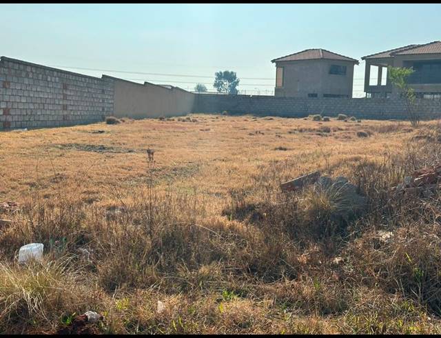 LAND FOR SALE IN VILLA LIZA